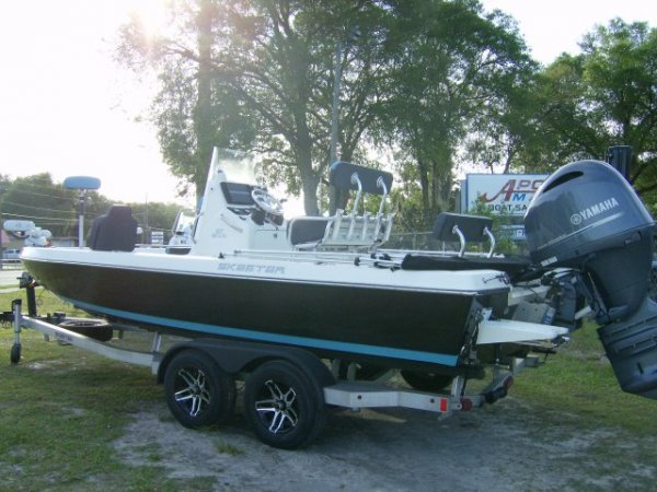 Pre-Owned 2017 Skeeter Power Boat for sale 2017 Skeeter SX210 for sale in INVERNESS, FL