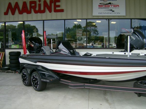 New 2022  powered Power Boat for sale 2022 Skeeter FXR20APEX for sale in INVERNESS, FL