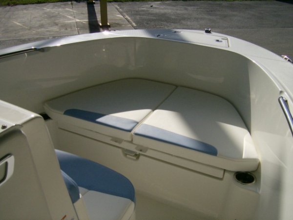 New 2022 Robalo Power Boat for sale 2022 Robalo R180 for sale in INVERNESS, FL