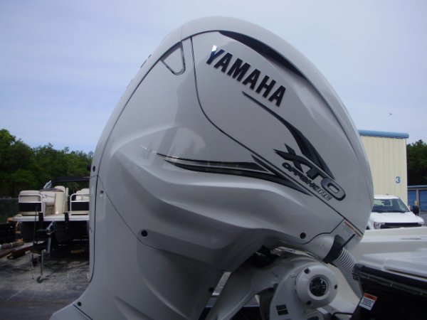 Yamaha 425 2022 Robalo 266 Cayman for sale in INVERNESS, FL