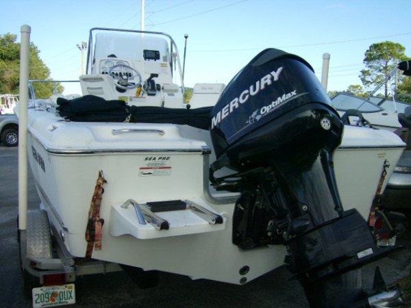 Used 2008  powered Sea Pro Boat for sale 2008 Sea Pro 186 CC for sale in INVERNESS, FL