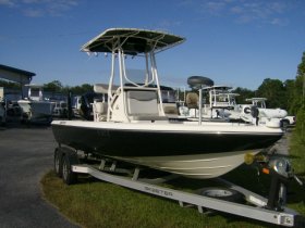 2014 Skeeter SX220 Tunnel for sale at APOPKA MARINE in INVERNESS, FL