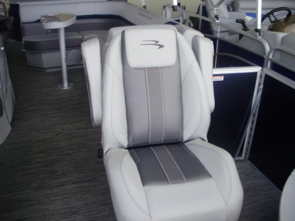 Front Fishing seats 2023 Bennington 21SXFAPG for sale in INVERNESS, FL