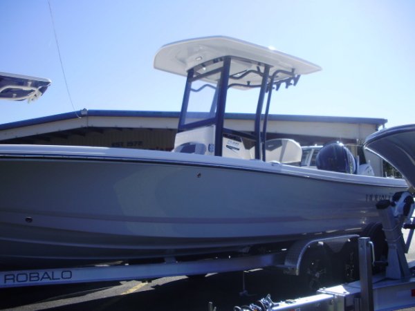New 2023 Robalo for sale 2023 Robalo 246 Cayman for sale in INVERNESS, FL