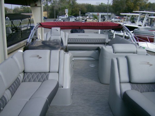 Used 2021 Bennington Power Boat for sale 2021 Bennington 23 RSB Tritoon for sale in INVERNESS, FL