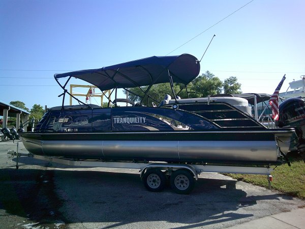 Used 2021 Bennington Power Boat for sale 2021 Bennington 25QXFB Tri-toon for sale in INVERNESS, FL