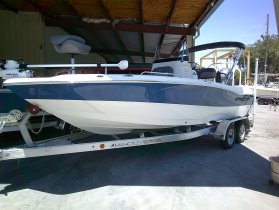 2024 Nautic Star 211 Hybrid for sale at APOPKA MARINE in INVERNESS, FL
