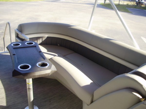 New 2022  powered Power Boat for sale 2022 Bennington 24LXFB for sale in INVERNESS, FL