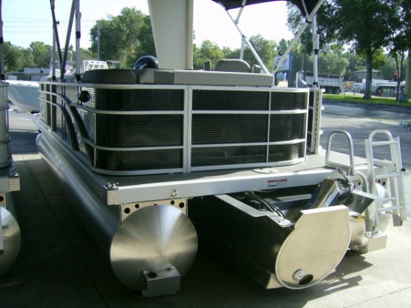 New 2022  powered Bennington Boat for sale 2022 Bennington 21SLX for sale in INVERNESS, FL
