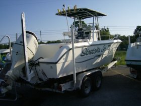 2001 Seafox 25CC for sale at APOPKA MARINE in INVERNESS, FL