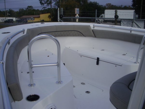 Bow Seating 2023 Sportsman 212 Open for sale in INVERNESS, FL