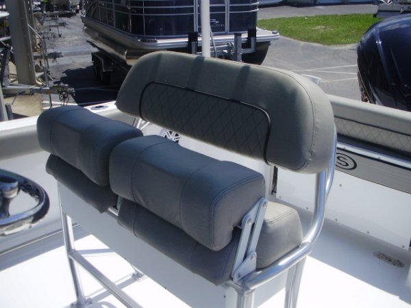 Helm Seat 2023 Sportsman 232 Open for sale in INVERNESS, FL