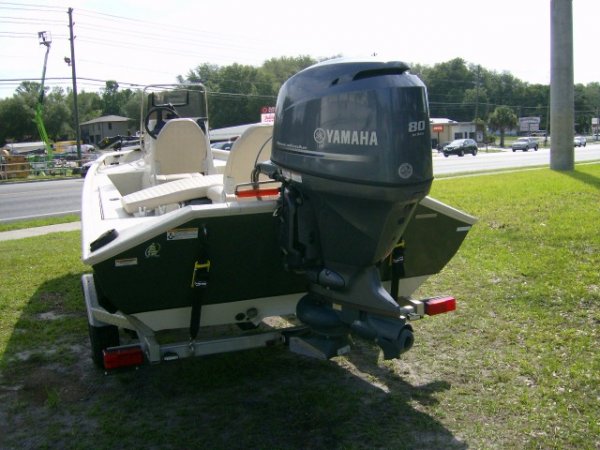 Used 2014  powered Power Boat for sale 2014 Xpress XP 18 CC Jet for sale in INVERNESS, FL