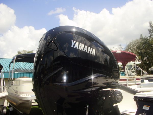 Yamaha 425 2023 Robalo 266 Cayman for sale in INVERNESS, FL