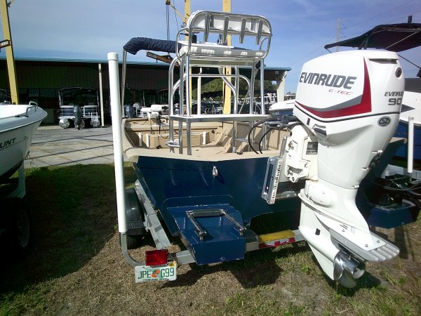 Pre-Owned 2005  powered Power Boat for sale 2005 Sea Ark 2072 for sale in INVERNESS, FL