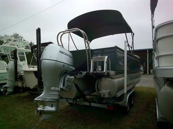 Used 2022 Qwest Angler 22' L820 Tri-toon for sale 2022 Qwest Angler 22' L820 Tri-toon for sale in INVERNESS, FL