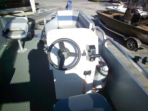 Used 2025 A M F 14' Laker Pontoon Power Boat for sale 2022 A M F 14' Laker Pontoon for sale in INVERNESS, FL