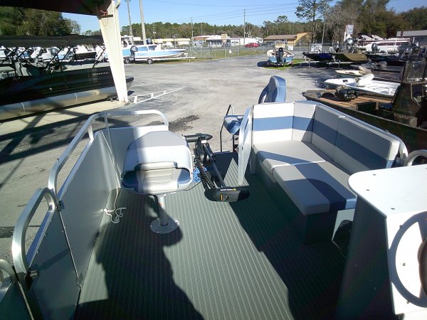 Used 2025 A M F Power Boat for sale 2022 A M F 14' Laker Pontoon for sale in INVERNESS, FL