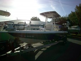 2016 Skeeter SX 240Bay for sale at APOPKA MARINE in INVERNESS, FL