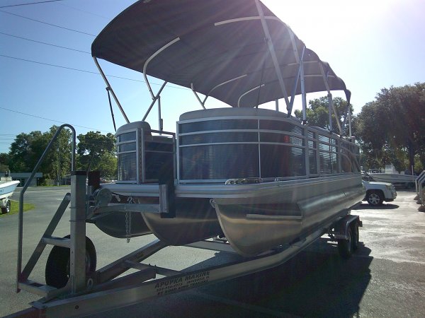 Used 2018 Bennington 21SSX Tri-toon Power Boat for sale 2018 Bennington 21SSX Tri-toon for sale in INVERNESS, FL