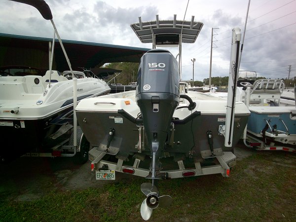 Pre-Owned 2012  powered Skeeter Boat for sale 2012 Skeeter SX2250 for sale in INVERNESS, FL