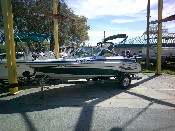 Used 2004  powered Tahoe Boat for sale 2004 Tahoe Q3 Bowrider for sale in INVERNESS, FL