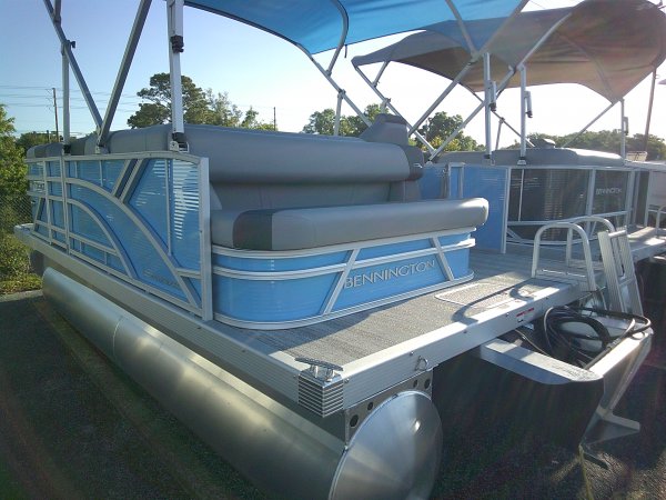 Rear Facing Aft Seating 2025 Bennington 168LJ for sale in INVERNESS, FL
