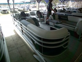 2025 Bennington 20SSR for sale at APOPKA MARINE in INVERNESS, FL