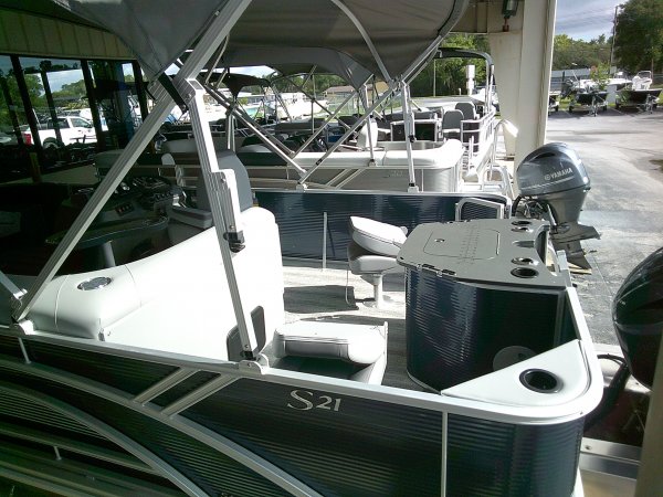 New 2025  powered Bennington Boat for sale 2025 Bennington 21SF for sale in INVERNESS, FL