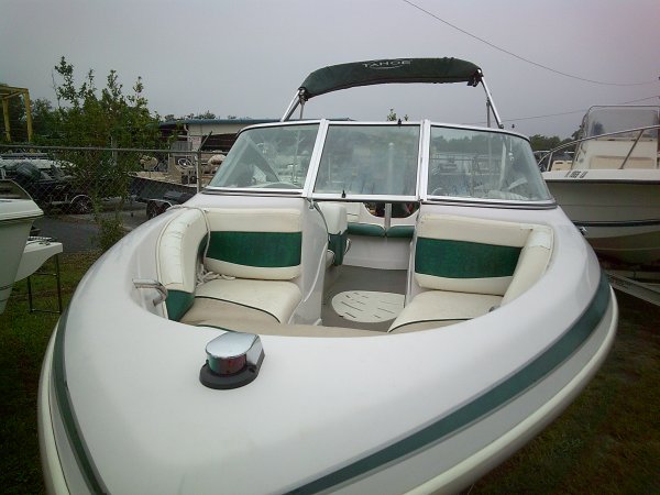 Used 2004 Tahoe for sale 2004 Tahoe Q3 Bowrider for sale in INVERNESS, FL