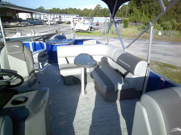 Used 2026 Power Boat for sale 2024 Bennington 20SVS Tri-toon for sale in INVERNESS, FL