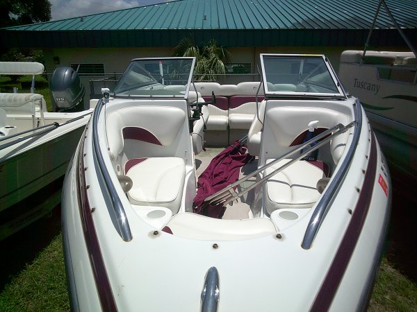 Pre-Owned 2004  powered Power Boat for sale 2004 Crownline 198 BR for sale in INVERNESS, FL