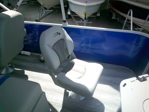 Aft Fishing Seat 2025 Bennington 21SXSAPG for sale in INVERNESS, FL