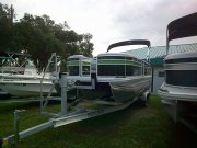 Used 2024 Bennington Power Boat for sale 2024 Bennington 22' Swingback Tri-toon for sale in INVERNESS, FL