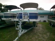 Pre-Owned 2022  powered Bennington Boat for sale 2022 Bennington 20 SLX for sale in INVERNESS, FL