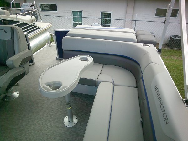 Pre-Owned 2022  powered Power Boat for sale 2022 Bennington 20 SLX for sale in INVERNESS, FL