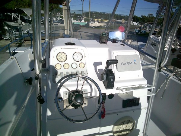 Used 2000  powered Power Boat for sale 2000 Pro-Line 22 Sport for sale in INVERNESS, FL