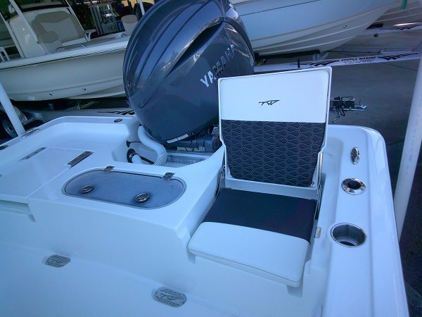 Aft Seating 2026 Tidewater 2110BM for sale in INVERNESS, FL