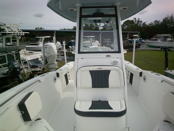 Console Seat 2026 Tidewater 232CC for sale in INVERNESS, FL