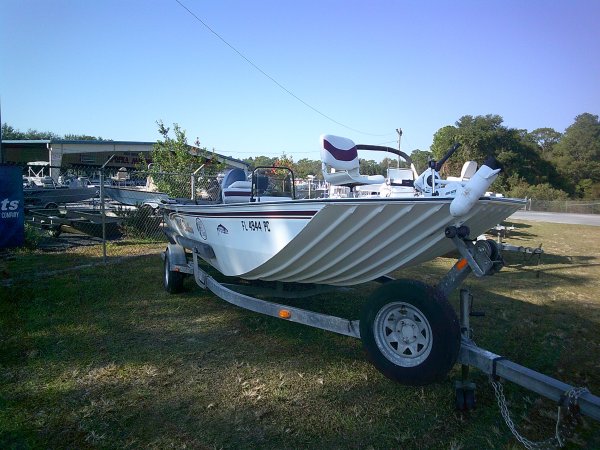 Pre-Owned 2010  powered G3 Boat for sale 2010 G3 2072CC DLX for sale in INVERNESS, FL