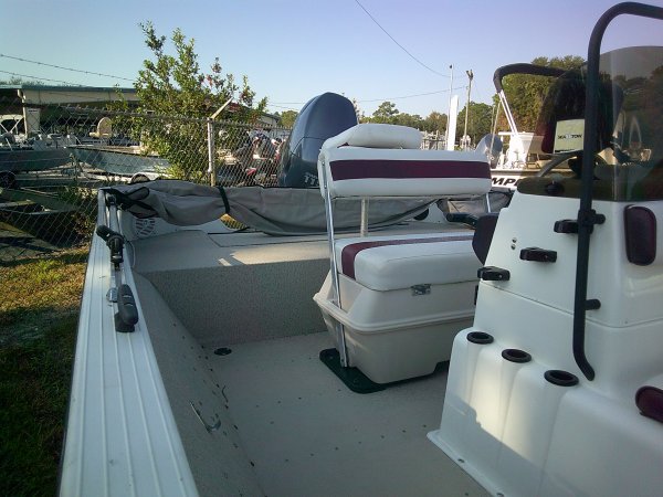 Pre-Owned 2010  powered Power Boat for sale 2010 G3 2072CC DLX for sale in INVERNESS, FL