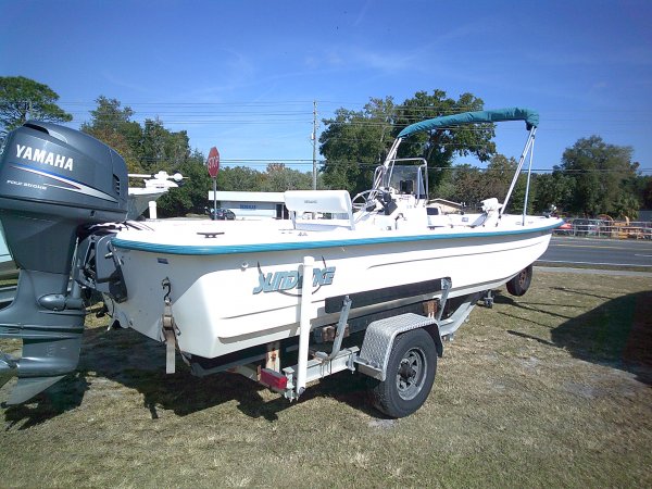 Pre-Owned 2008  powered Power Boat for sale 2008 Sundance B22 Skiff for sale in INVERNESS, FL