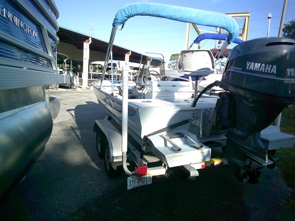 Pre-Owned 2004 Duracraft 1874 Tunnel for sale 2004 Duracraft 1874 Tunnel for sale in INVERNESS, FL