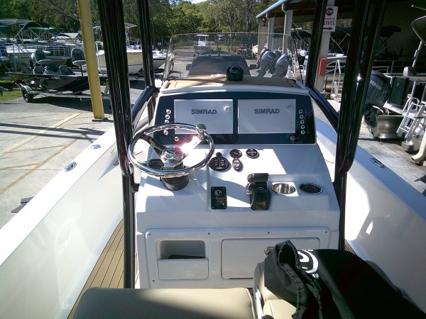Pre-Owned 2027 Sportsman Power Boat for sale 2017 Sportsman 247 Masters Platinum for sale in INVERNESS, FL