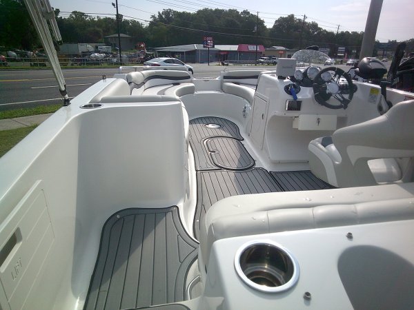 Used 2019 Starcraft Allstar 1915 for sale 2019 Starcraft Allstar 1915 for sale in INVERNESS, FL