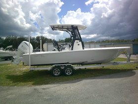 2027 Tidewater 2500CB for sale at APOPKA MARINE in INVERNESS, FL