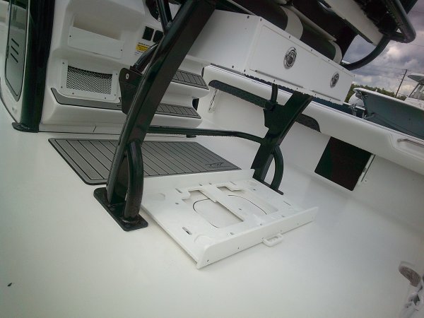 Cooler Slide 2027 Tidewater 2500CB for sale in INVERNESS, FL