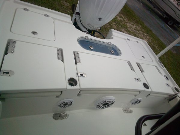 Adt Deck 2027 Tidewater 2500CB for sale in INVERNESS, FL