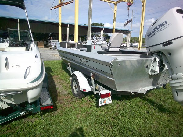 Used 2027  powered A M F Boat for sale 2000 A M F Wooldridge 19' Tunnel Skiff for sale in INVERNESS, FL