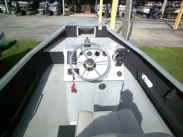 Used 2027 A M F Wooldridge 19' Tunnel Skiff for sale 2000 A M F Wooldridge 19' Tunnel Skiff for sale in INVERNESS, FL